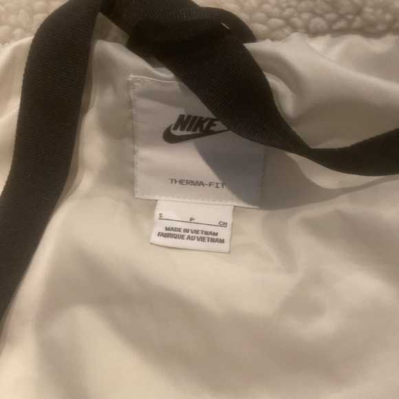 City Series Therma-FIT Down Fleece Jacket - Picture 2 of 3